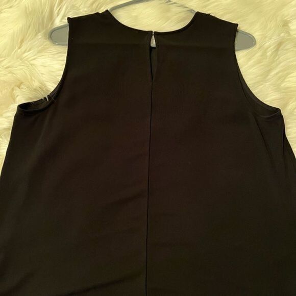 Gorgeous Embroidered Detail Ann Taylor Top Medium Excellent Condition - Picture 2 of 6